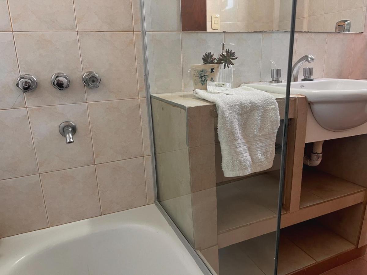 Calchaquies Home Hostel سان سلفادور دي خوخوي المظهر الخارجي الصورة